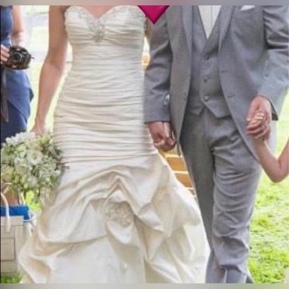 Ivory corset style/rustic wedding dress